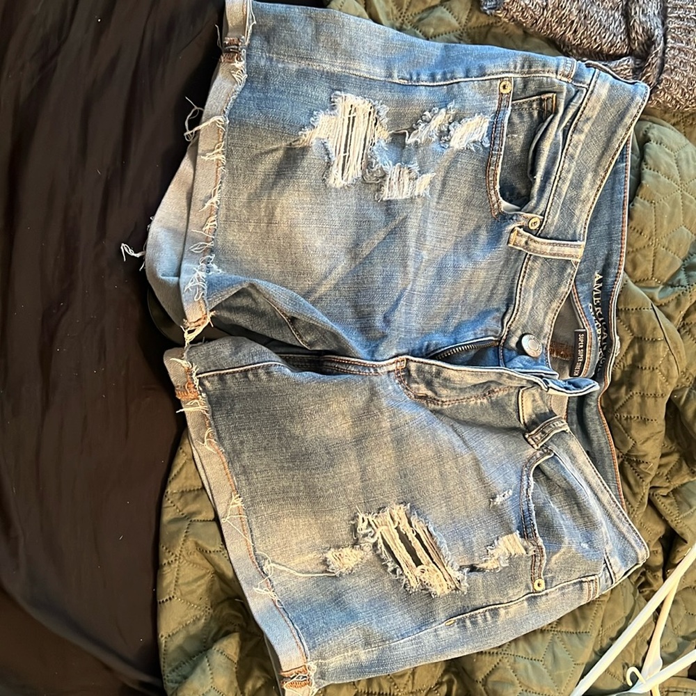 American Eagle midi shorts